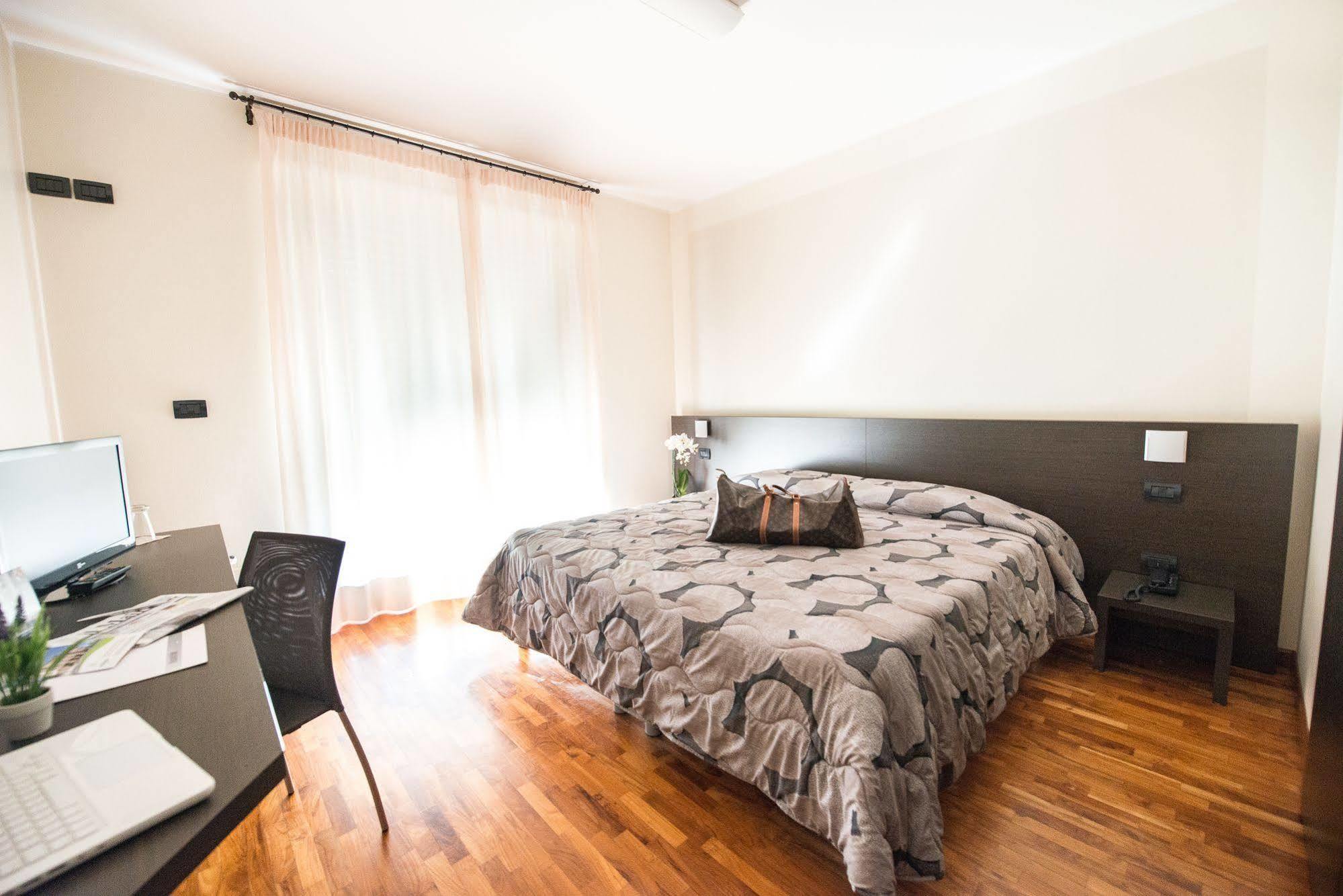 Draconerium Hotel Dronero Εξωτερικό φωτογραφία